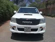 Toyota Hilux 2014 Nyeupe - 3