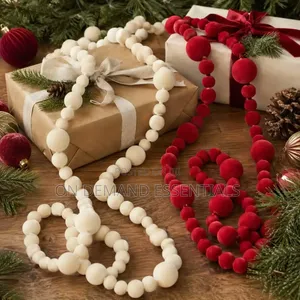 Red and White Felt Ball Christmas Pendant Garland