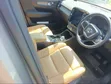 Volvo XC40 T4 Inscription AWD 2019 Dhahabu - 4