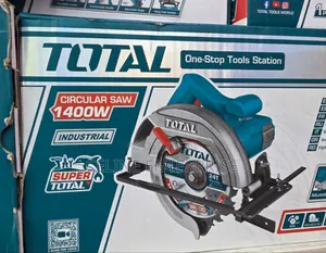 Total 1400W Industrial Circular Saw