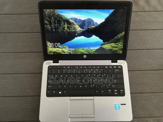 Laptop HP EliteBook 820 G1 - Intel Core i7, 4GB RAM, 500GB HDD - 1