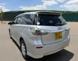 Toyota Wish 2012 Nyeupe - 2