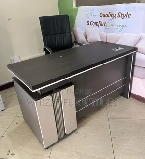 Boss Office Products Executive Desk 1.4m