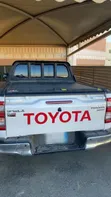 Toyota Hilux Revo Manual Sliding Truck Bed Cover - 1