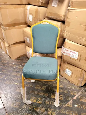 Kiti cha Karamu cha Teal chenye Upholstery na Fremu ya Dhahabu ya Metal