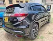 Honda Vezel RS 2017 Nyeusi - 3