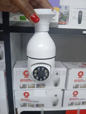 V380 Pro Smart Bulb Camera na Muunganisho wa App