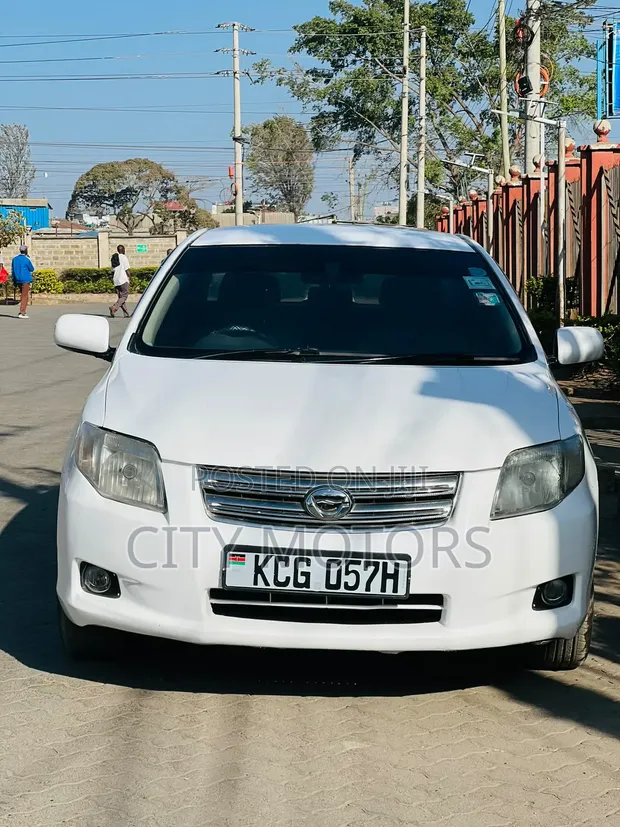 Toyota Axio 1.5 G 2WD 2010 Nyeupe - 1