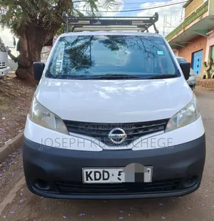 Nissan NV200 2015 Nyeupe