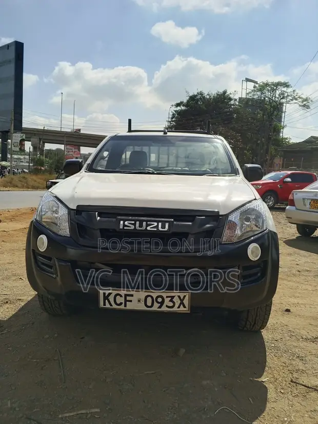 Isuzu D-MAX 2015 Nyeupe - 1