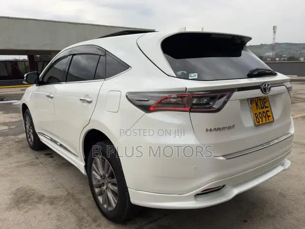 Toyota Harrier 2015 White - 1