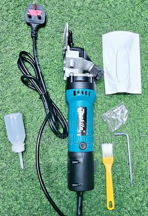 Makita Electric Sheep Shear - 1