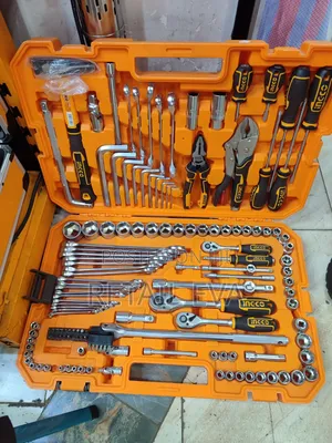 INGCO 142-Piece 1/2-Inch Socket and Spanner Tool Set