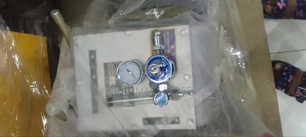 Brand New Argon Oxygen Regulator - 1
