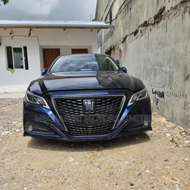 Toyota Crown 2019 Hybrid - 1
