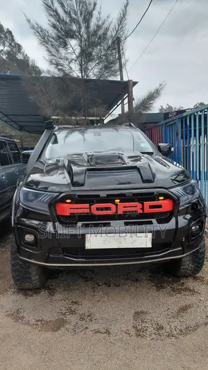Ford Ranger Wildtrak 2013 Nyeusi