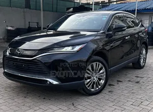 Toyota Harrier 2.0 2020 Nyeusi