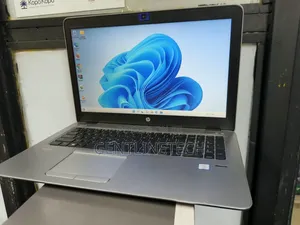 Laptop HP EliteBook 850 G3 - Core i5, 8GB RAM, 256GB SSD