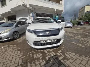 Toyota Harrier 2.0 SUV 2014 Pearl