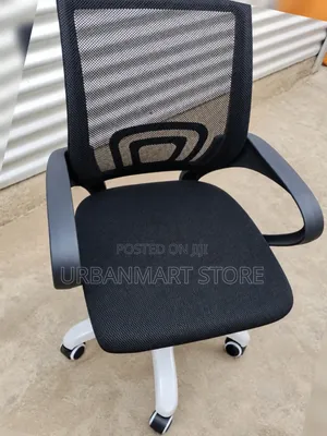 Adjustable Secretariat Office Chair with Wheels
