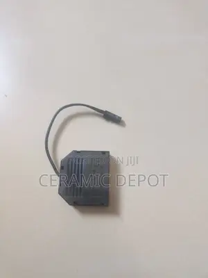 WF-JB-10-124 36W 12V 4-Output Junction Box