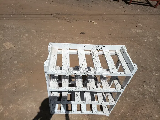 Rafu Mpya ya Viatu ya Mbao ya Ngazi 3 - Nyeupe yenye Madoa - 1