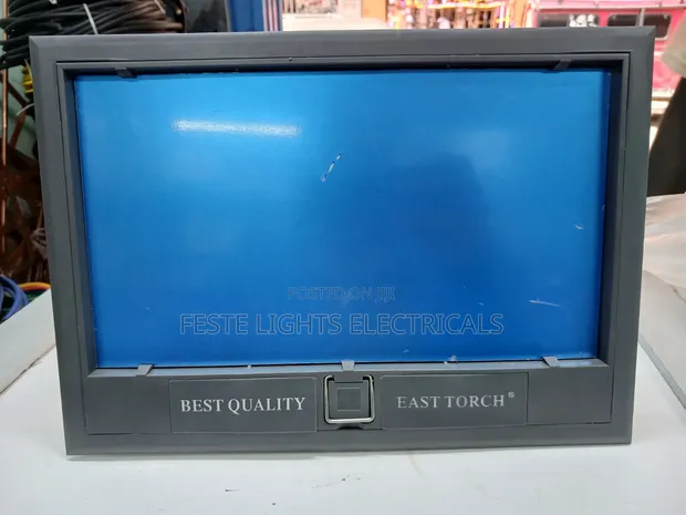 Floor Box with 4-Way Socket Outlets - 1