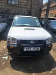 Nissan Hardbody 2014 White - 5