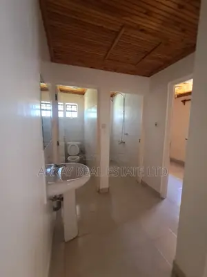 3 Bedroom Bungalow with DSQ for Rent in Karen