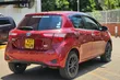 Toyota Vitz 1.5 FWD Hybrid 2019 Nyeusi - 3
