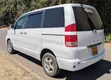 Toyota Noah 2006 Nyeupe - 3