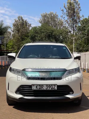 Toyota Harrier 2.0 SUV 2017 White