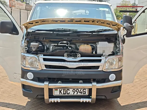 Toyota HiAce 2013 Basi la Viti 10 - 1