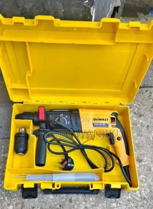 Brand New Dewalt 800W Corded Rotary Hammer Drill