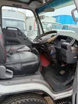 Isuzu NMR 2015 Nyeupe - 2