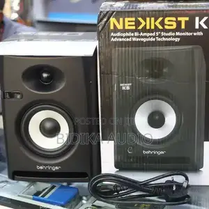 Behringer NEKKST K5 Studio Monitor