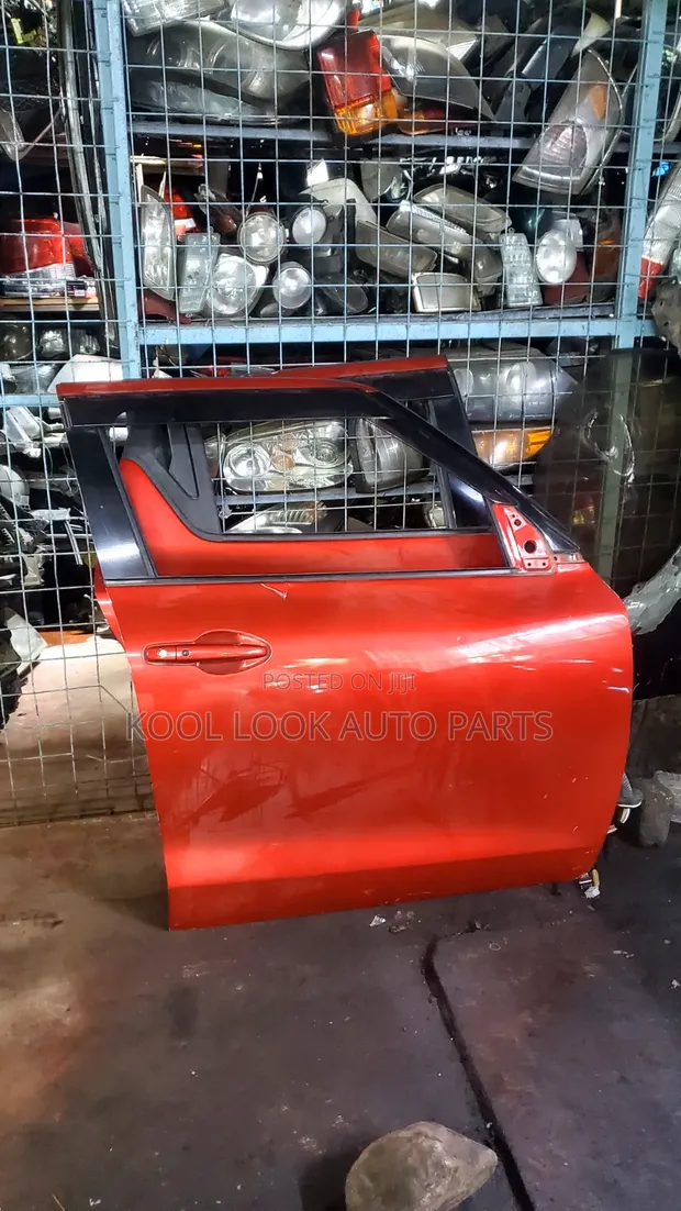 Suzuki Swift 2018/20 Front Doors - 1
