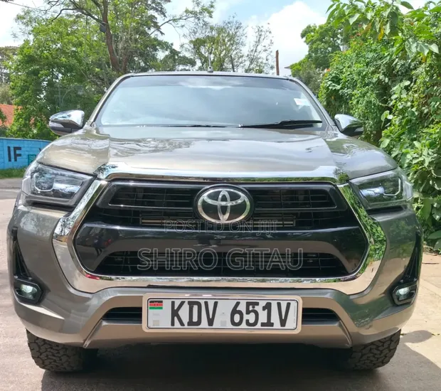 Toyota Hilux Revo 2023 Double Cab - 1