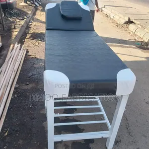 Foldable Massage Bed - White & Black