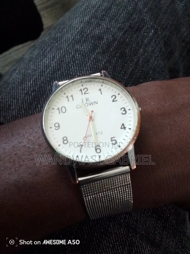 Ir Crown Quartz Watch - White Dial - 1