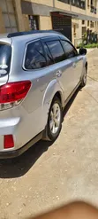 Subaru Outback 2.5i Premium CVT 2012 Nyeupe - 2