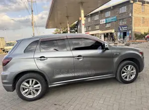 Mitsubishi RVR 2.0 2012 Grey
