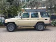 Toyota Land Cruiser 2012 Beige - 2
