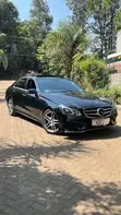 Mercedes-Benz E250 2016 Nyeusi - 3