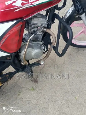 Honda CB 2019 Nyekundu
