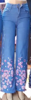 Trendy Wide-Leg Ladies Jeans - 1