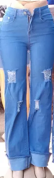 Trendy Wide-Leg Ladies Jeans - 2