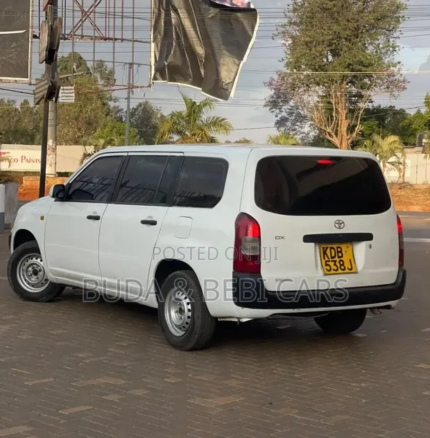 Toyota Probox 2014 White - 1