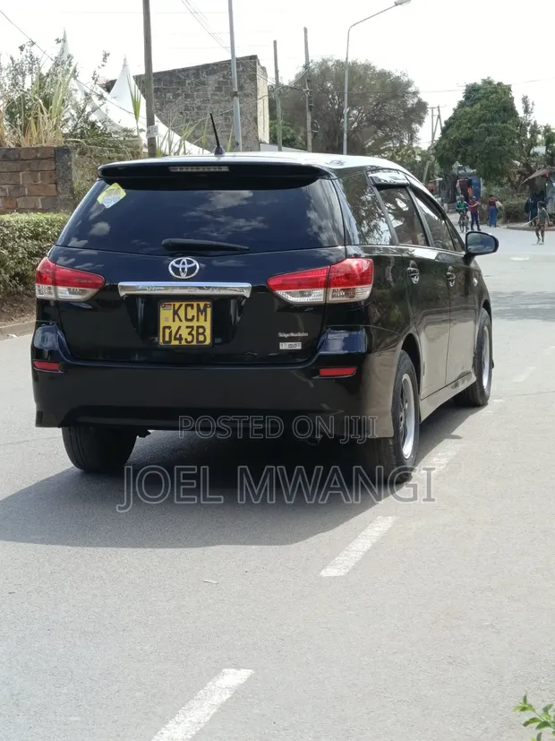 Toyota Wish 2012 Black - 1