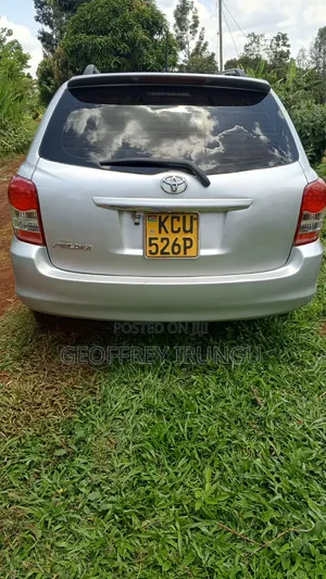 Toyota Corolla Fielder 1.5 Petrol FWD 2012 Silver
